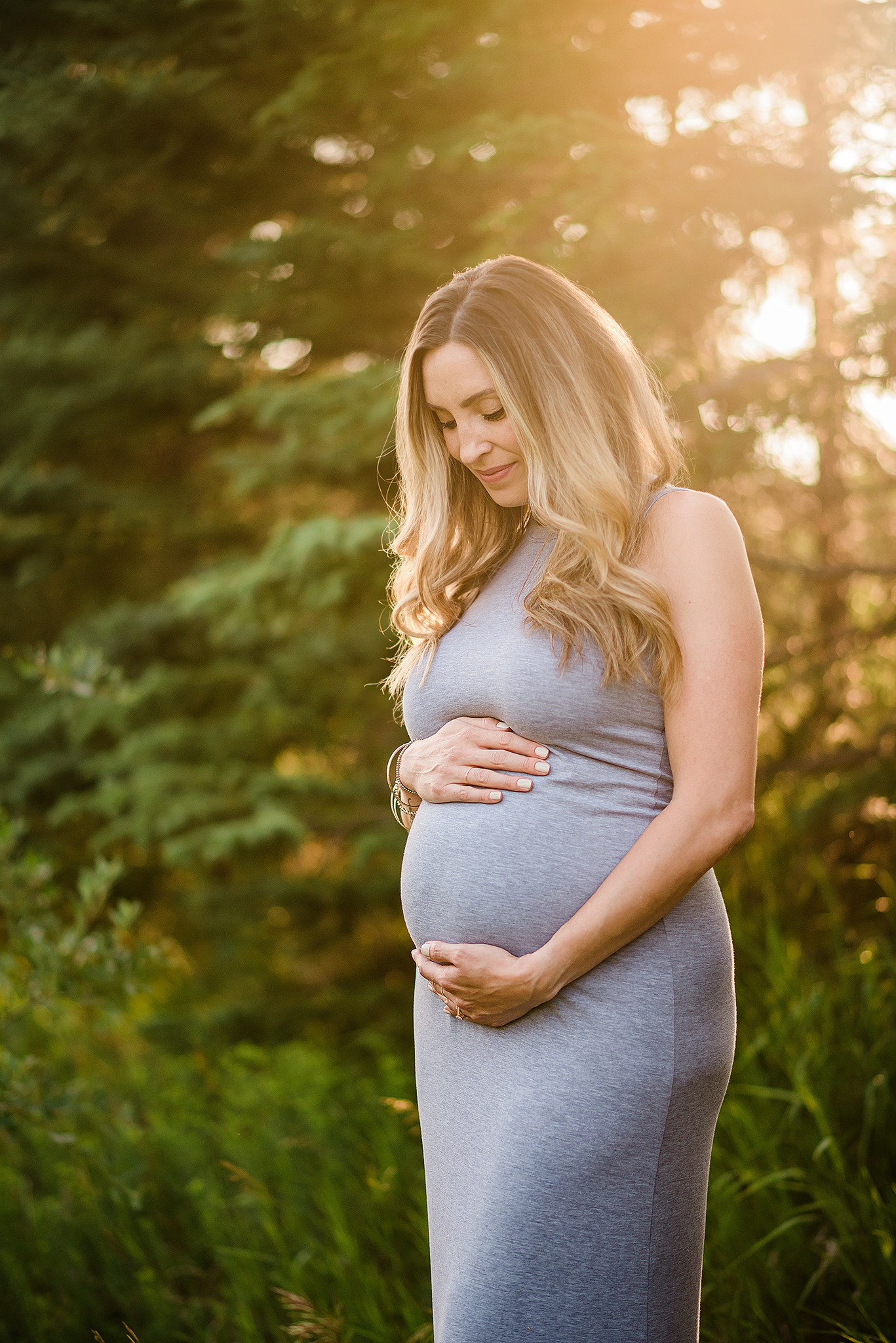 golden hour maternity session edmonton ab