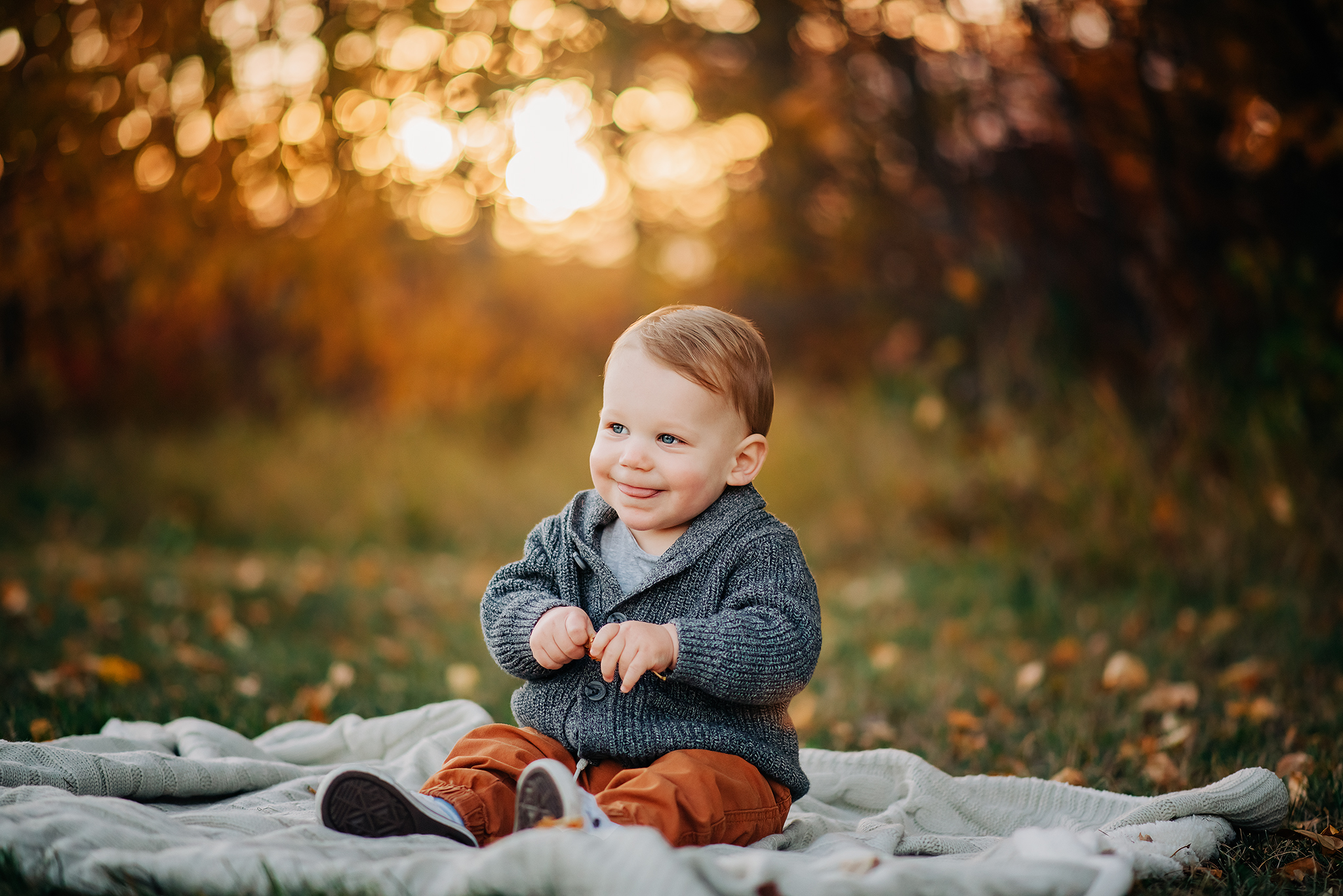 toddler sun flare portrait fall family photo shoot edmonton alberta