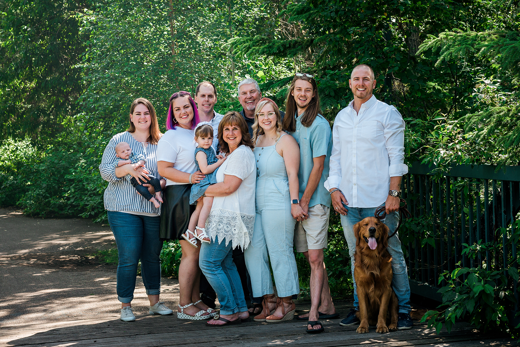 extended family smiles large group photo yeg river valley